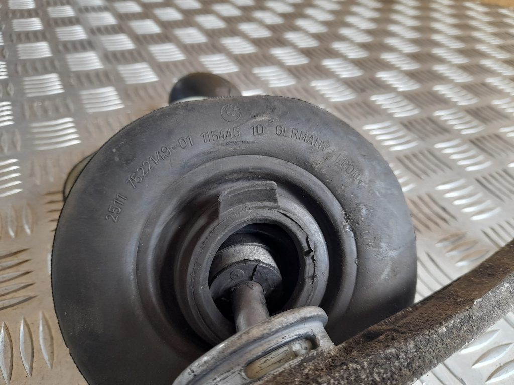 Ātrumu pārslēgšanas slēdzis priekš BMW 320D E46 2004 TOURING 4 Ātrumu pārslēgšanas slēdzis priekš BMW 320D E46 2004 TOURING