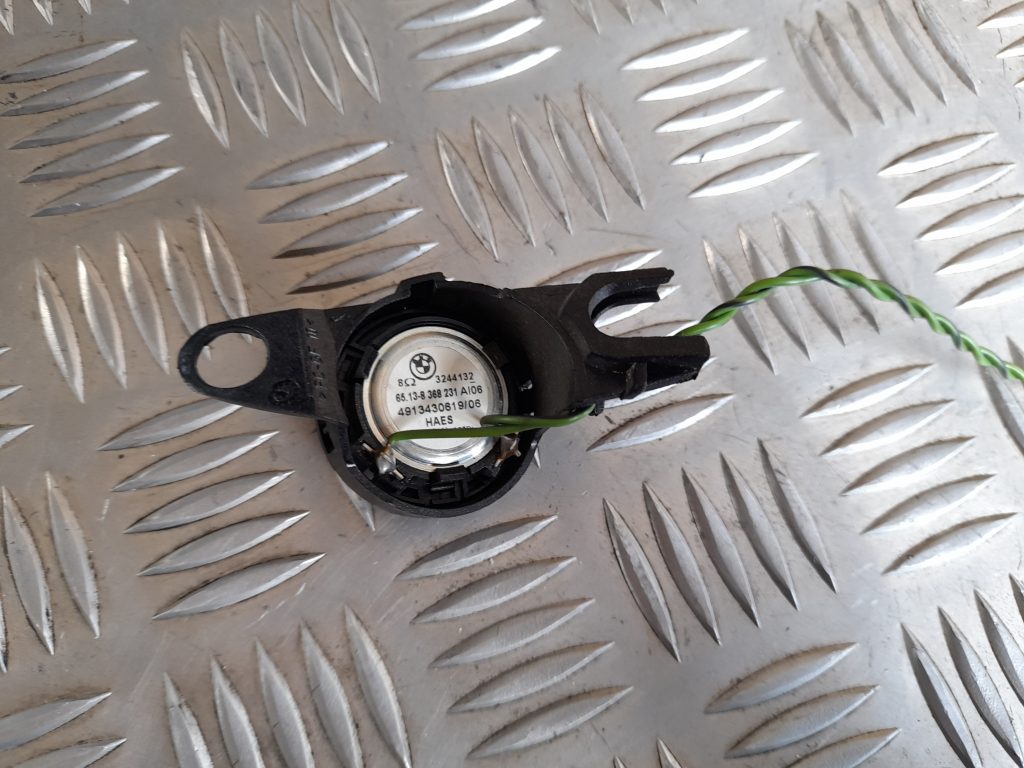 Durvju skaļrunis, augšā priekš BMW 320D E46 2004 TOURING 4 Durvju skaļrunis, augšā priekš BMW 320D E46 2004 TOURING