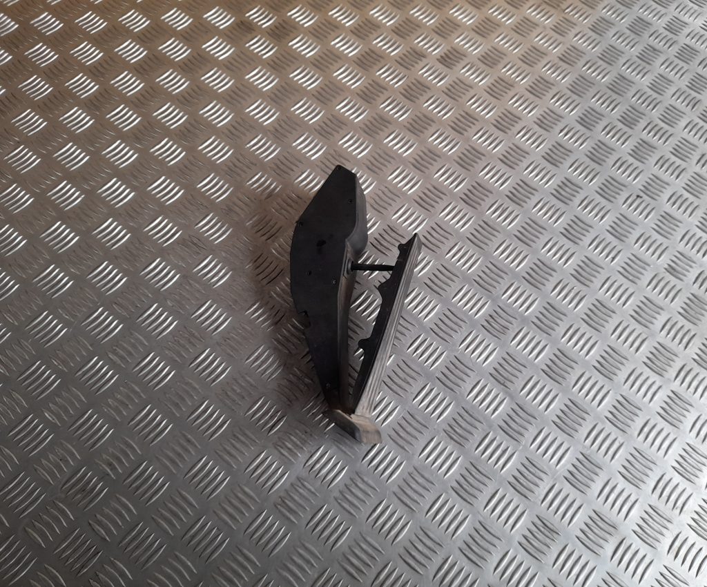 Gāzes pedālis priekš BMW 320D E46 2004 TOURING 2 Gāzes pedālis priekš BMW 320D E46 2004 TOURING