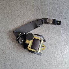 Aizmugurējā labā drošības josta priekš VOLVO XC90 2004