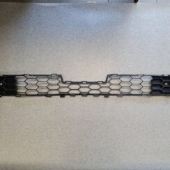 Bufera reste priekš TOYOTA HILUX 2009