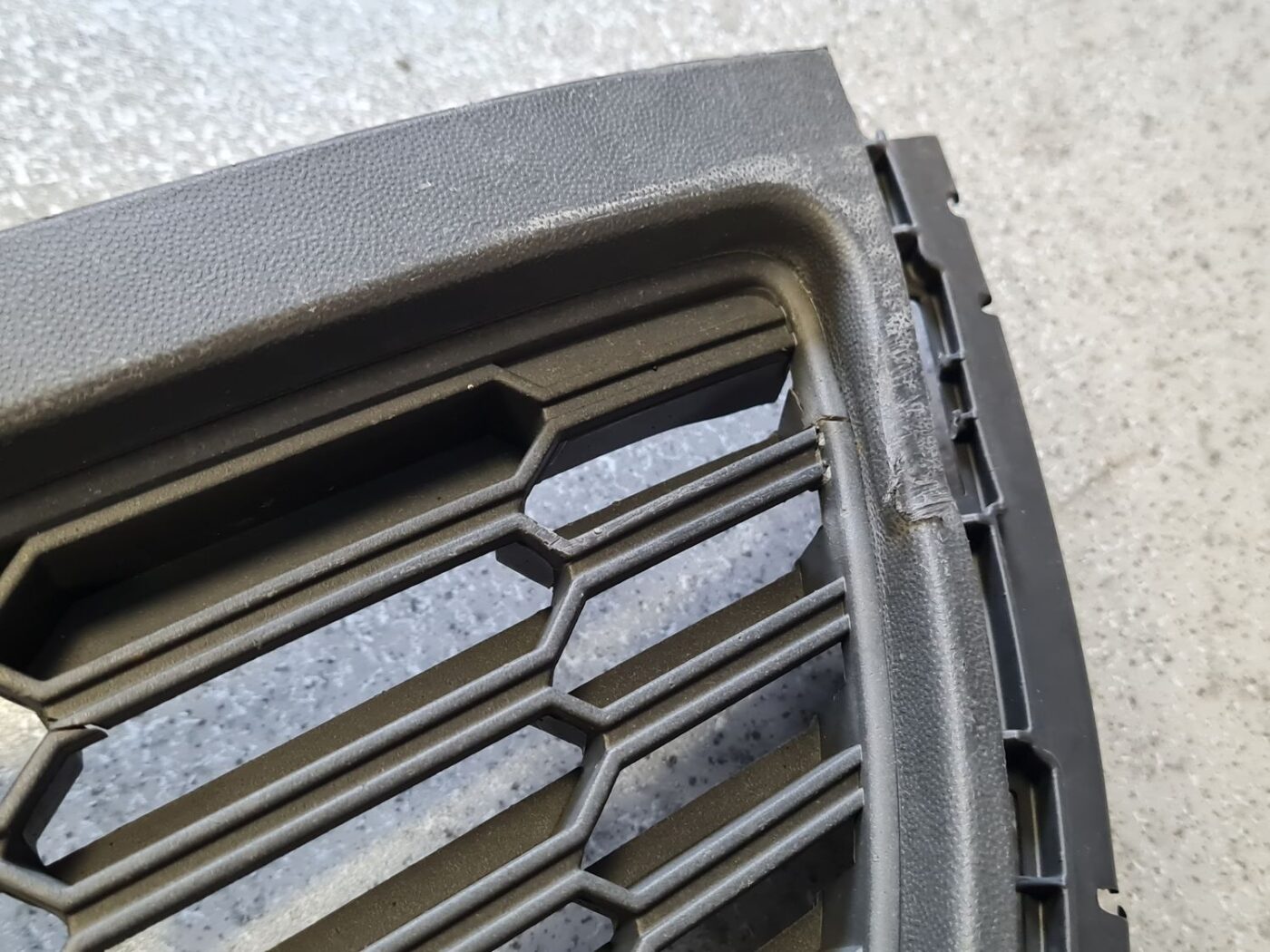 Bufera reste priekš VW POLO 2011 11 Bufera reste priekš VW POLO 2011