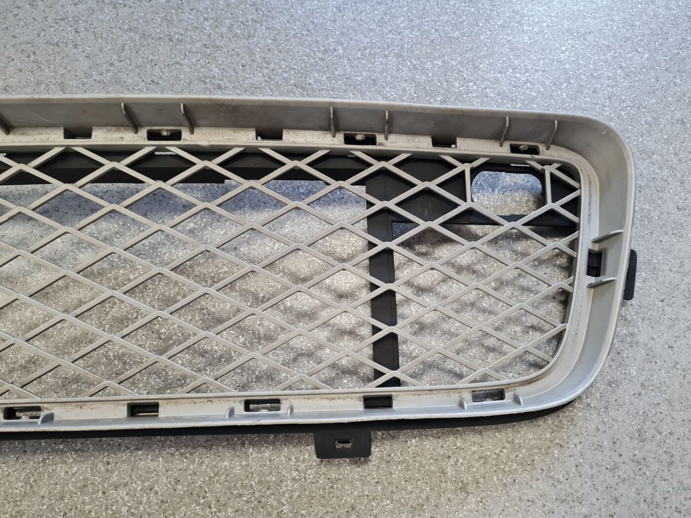 Bufera reste priekš BMW X5 E70 2006-2013 21 Bufera reste priekš BMW X5 E70 2006-2013