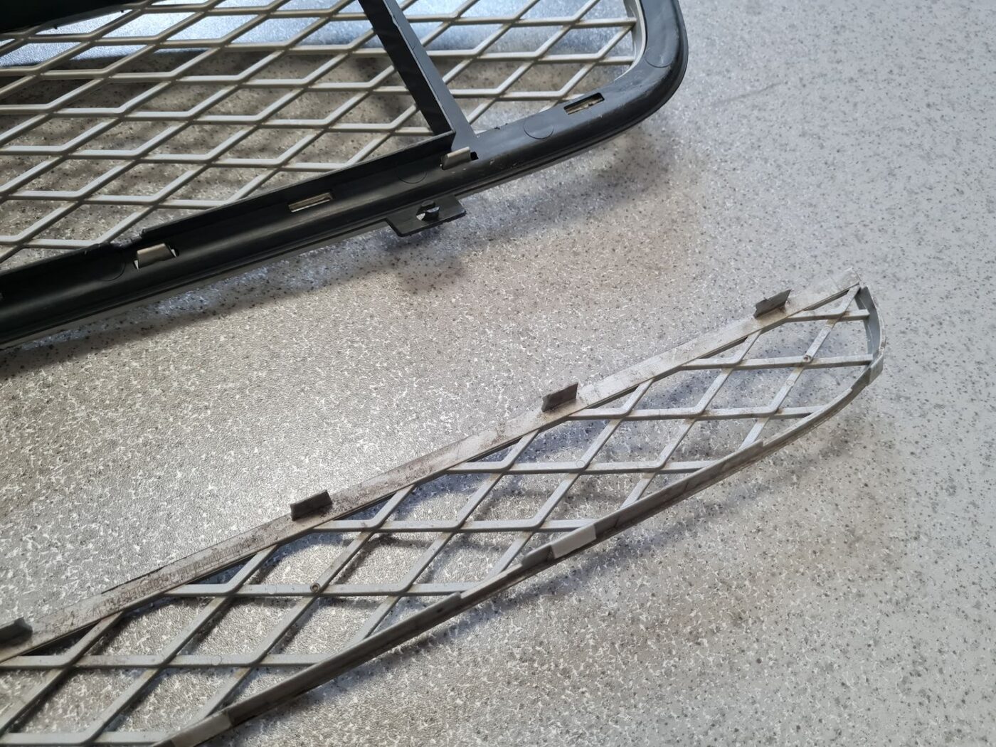 Bufera reste priekš BMW X5 E70 2006-2013 12 Bufera reste priekš BMW X5 E70 2006-2013