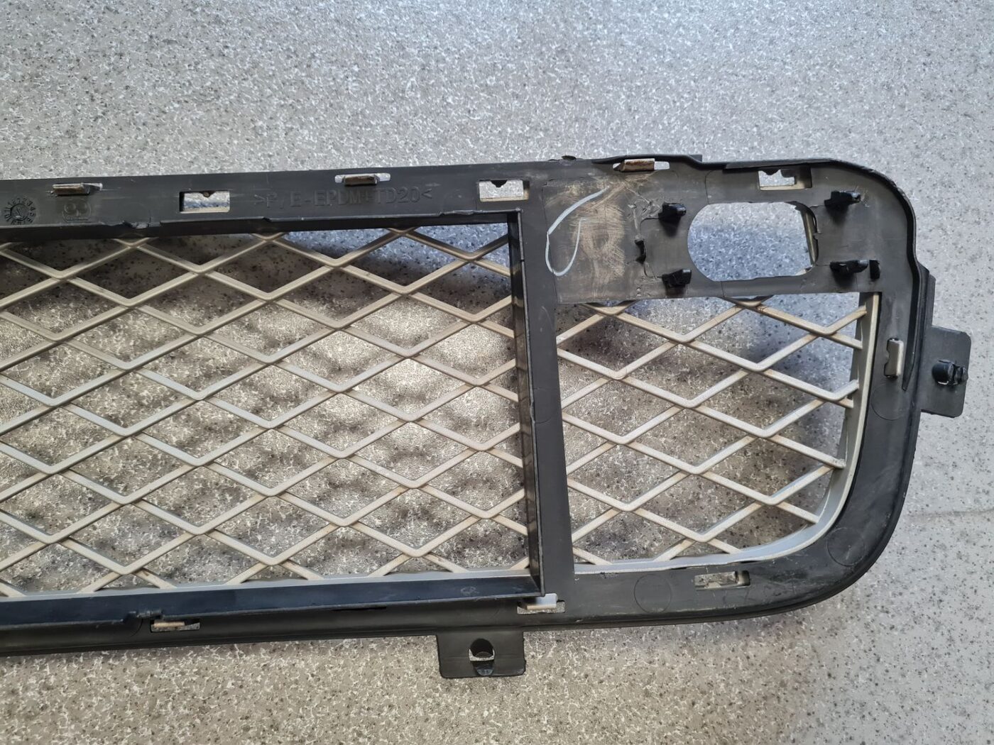 Bufera reste priekš BMW X5 E70 2006-2013 11 Bufera reste priekš BMW X5 E70 2006-2013