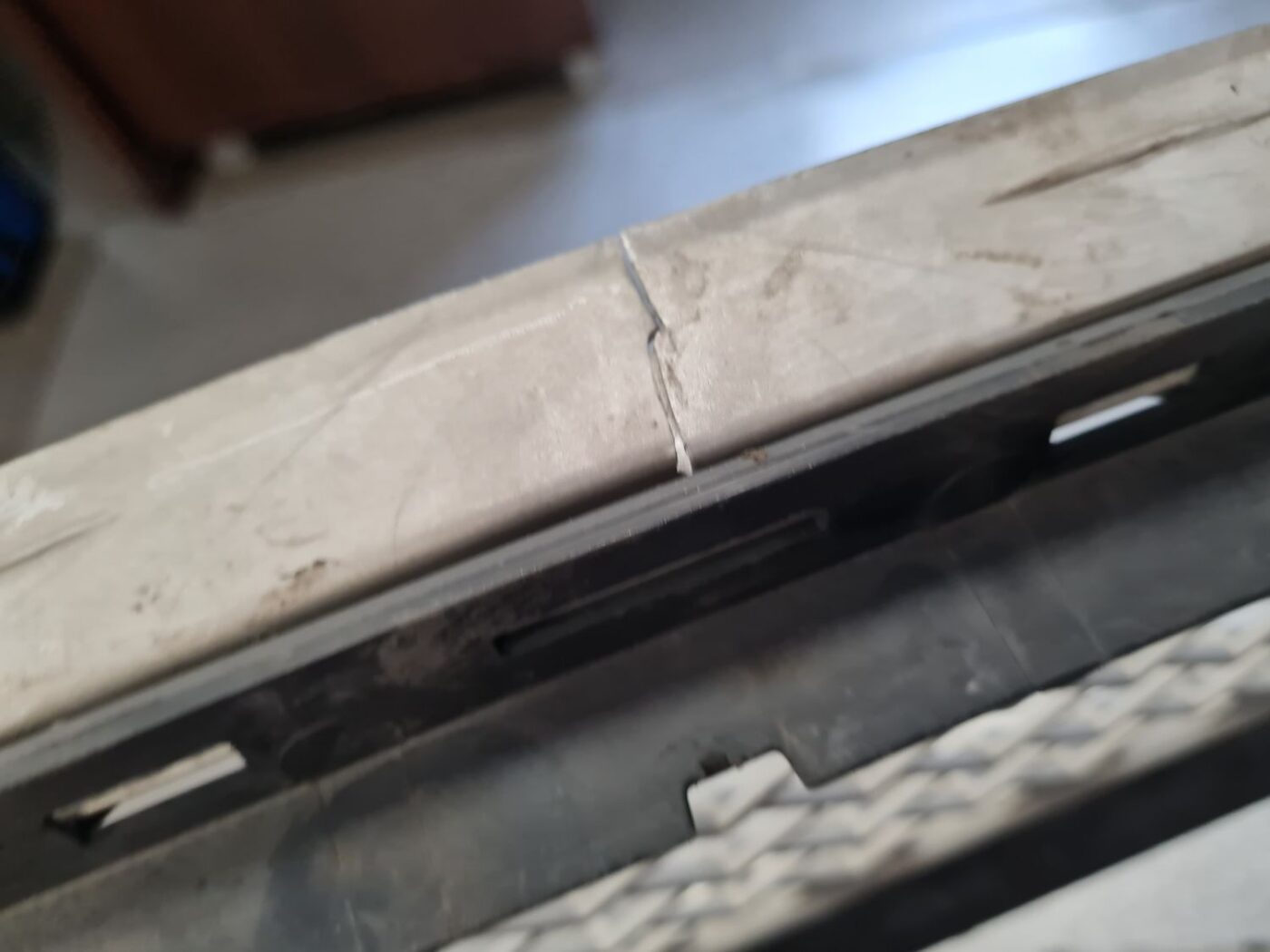 Bufera reste priekš BMW X5 E70 2006-2013 7 Bufera reste priekš BMW X5 E70 2006-2013