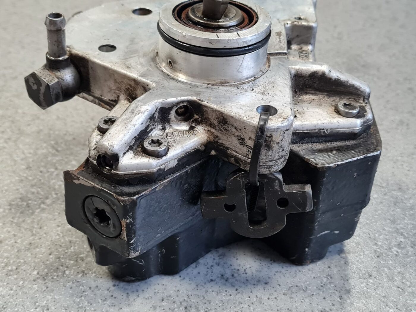 Augstspiediena degvielas sūknis priekš VOLVO V70 2007