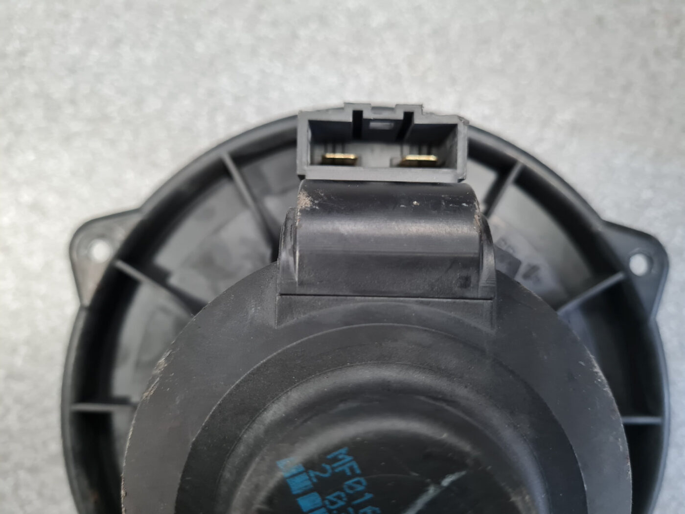 Salona ventilators priekš RANGE ROVER SPORT 2007 7 Salona ventilators priekš RANGE ROVER SPORT 2007