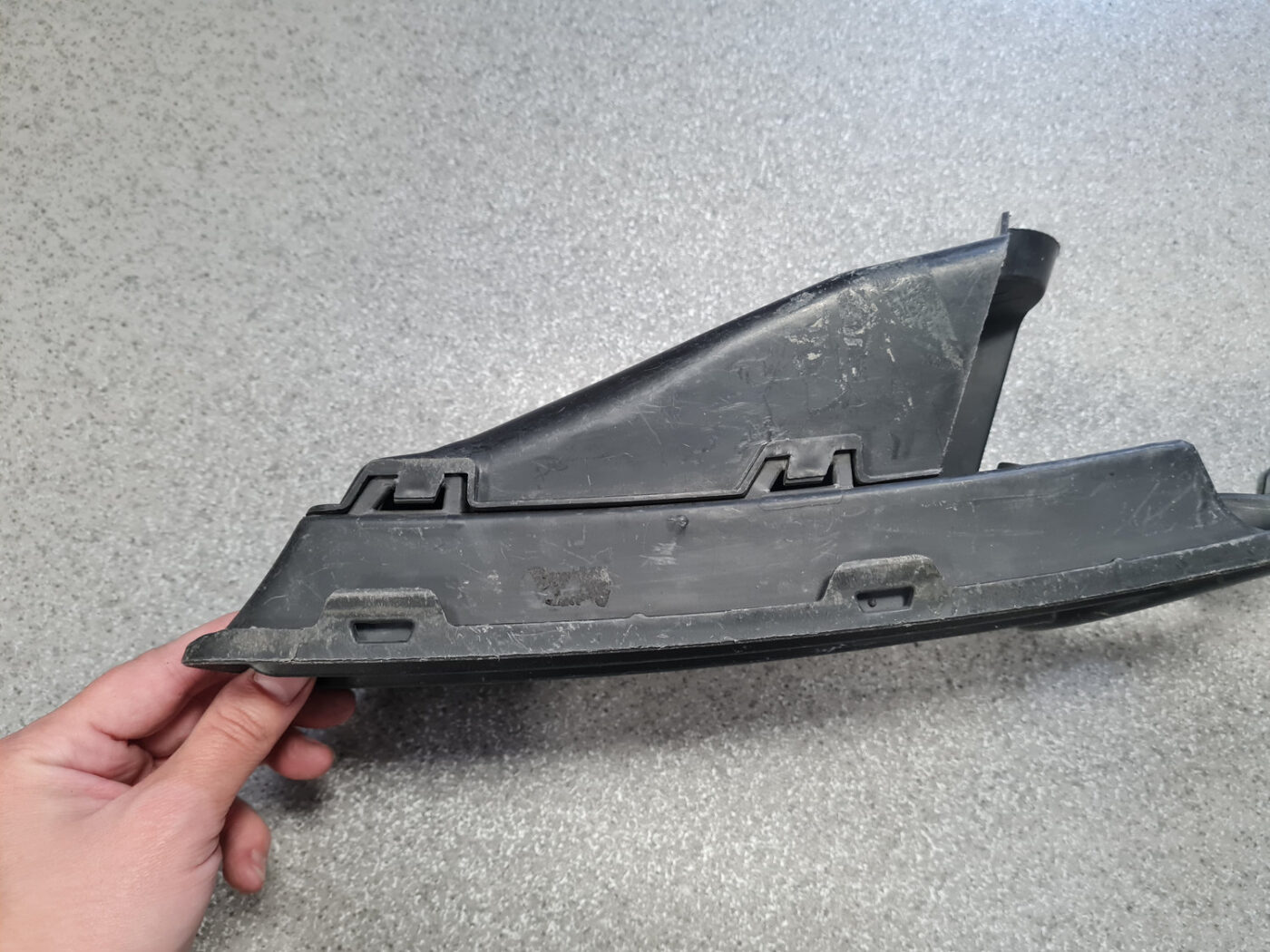 Miglas luktura reste, pa labi priekš VW POLO 2005 9 Miglas luktura reste, pa labi priekš VW POLO 2005