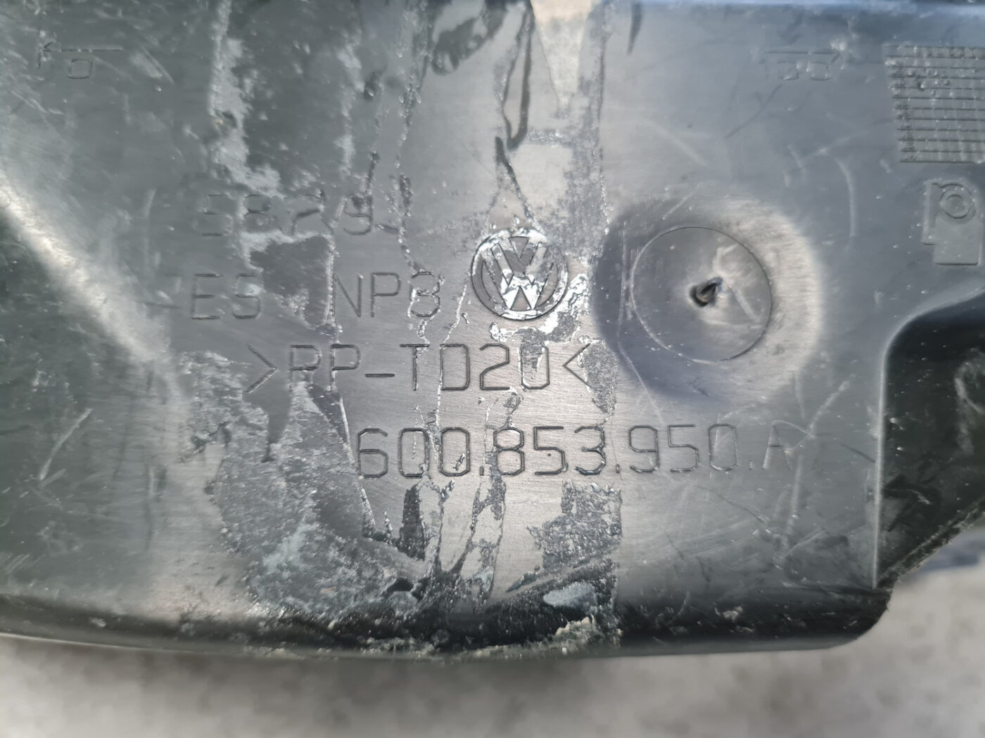 Miglas luktura reste, pa labi priekš VW POLO 2005 3 Miglas luktura reste, pa labi priekš VW POLO 2005