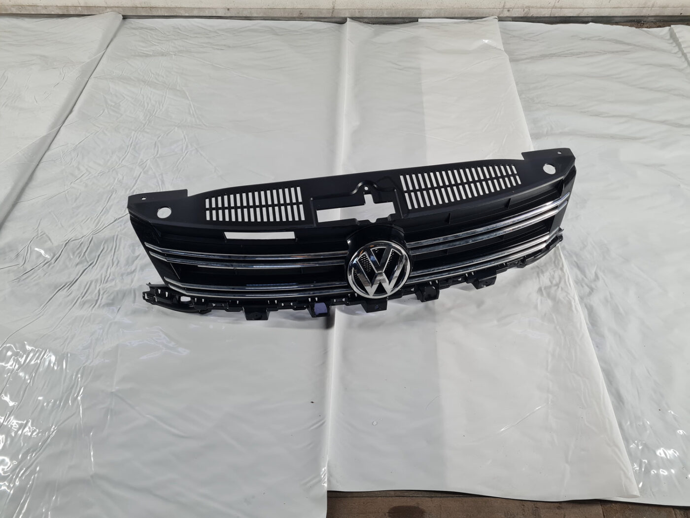 Bufera reste priekš VW Tiguan 2011-2016 1 Bufera reste priekš VW Tiguan 2011-2016