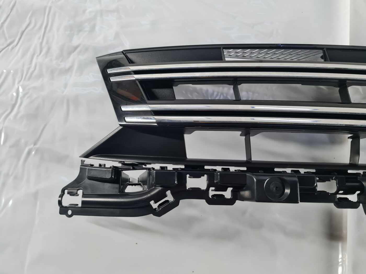 Bufera reste priekš VW Tiguan 2011-2016 16 Bufera reste priekš VW Tiguan 2011-2016