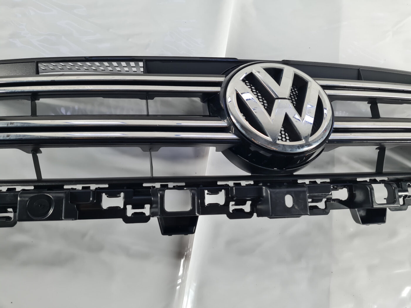 Bufera reste priekš VW Tiguan 2011-2016 15 Bufera reste priekš VW Tiguan 2011-2016