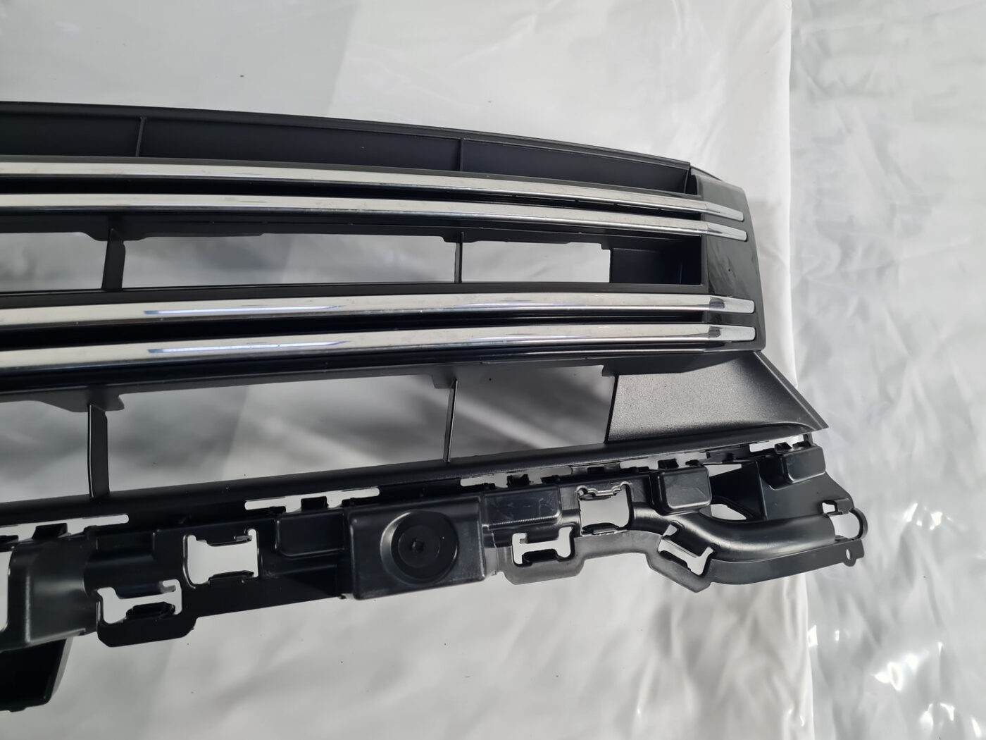 Bufera reste priekš VW Tiguan 2011-2016 14 Bufera reste priekš VW Tiguan 2011-2016