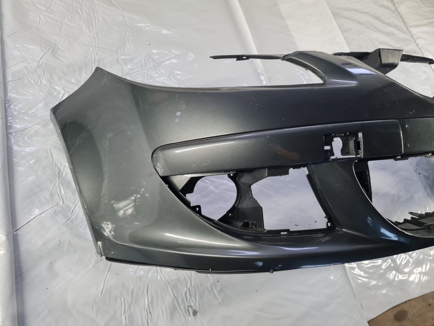 Priekšējais buferis priekš Seat Altea 2004-2015 5P0807231 2 Priekšējais buferis priekš Seat Altea 2004-2015 5P0807231