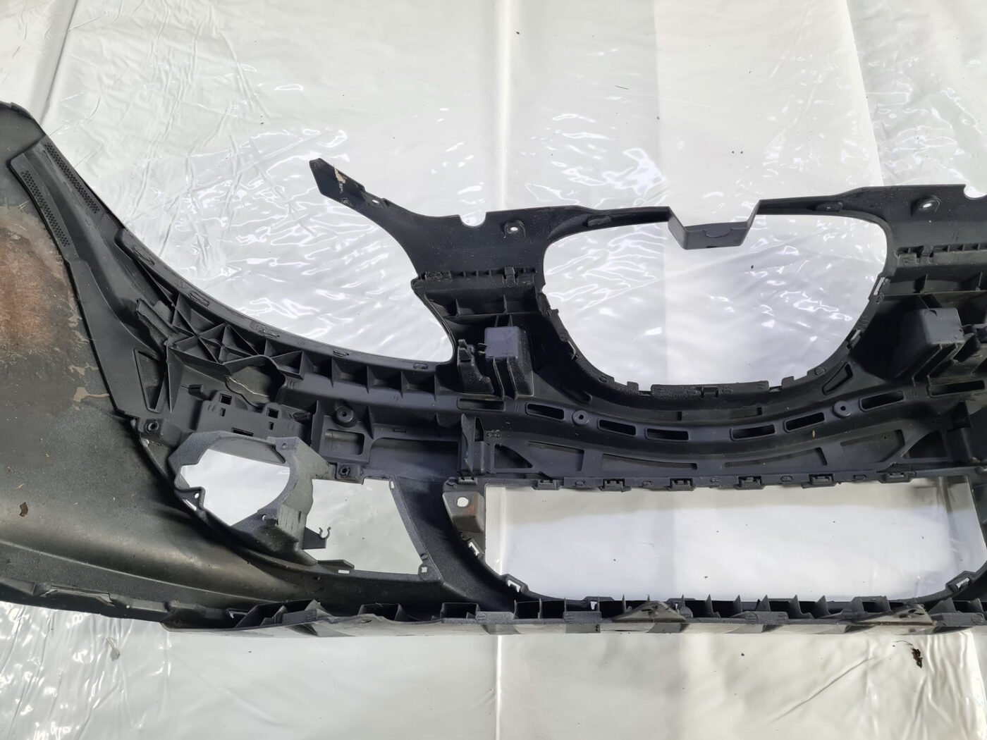 Priekšējais buferis priekš Seat Altea 2004-2015 5P0807231 10 Priekšējais buferis priekš Seat Altea 2004-2015 5P0807231