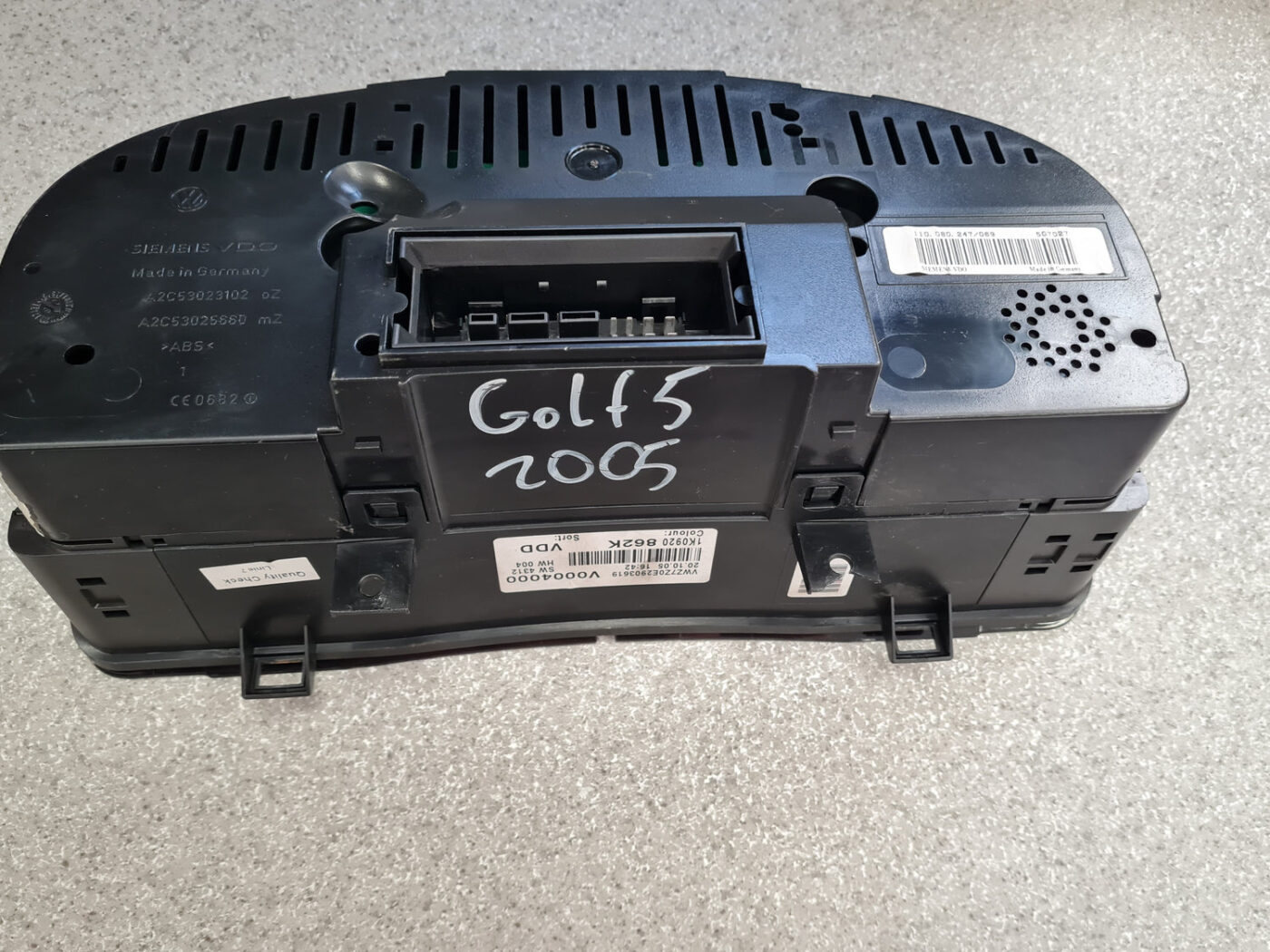 Spidometrs priekš VW GOLF 5 2006