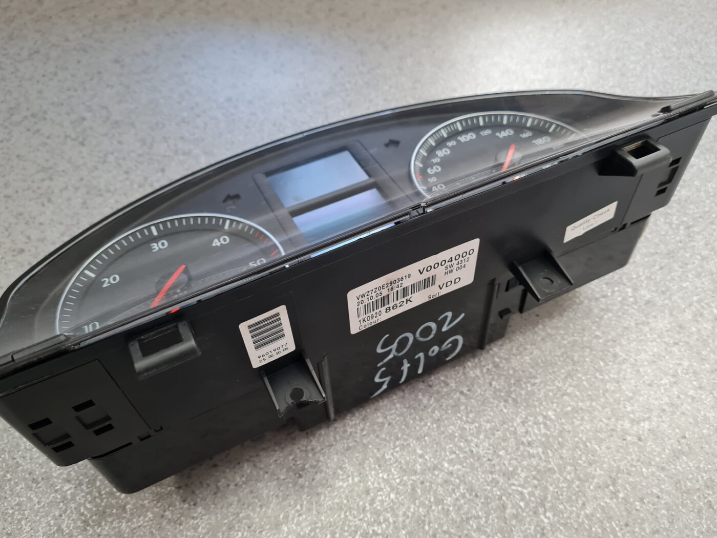 Spidometrs priekš VW GOLF 5 2006
