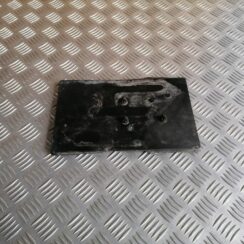 Akumulatora stiprināšanas korpuss priekš NISSAN PATHFINDER 2006