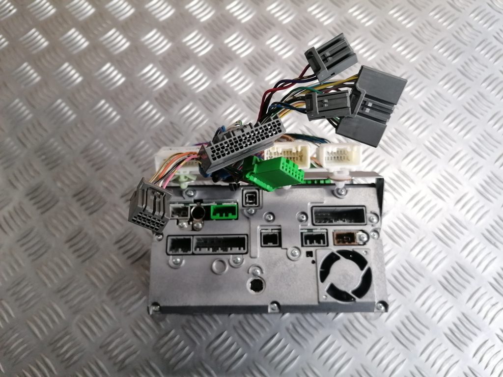 CD/DVD/Navigācijas bloks priekš CITROEN C-CROSSER 2009