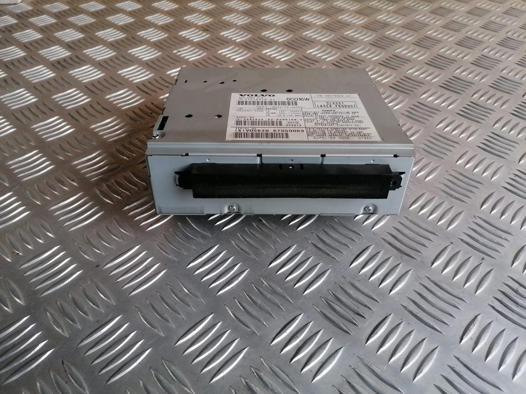 CD/DVD/Navigācijas bloks priekš VOLVO C30 2008 TURQUOISE 4 CD/DVD/Navigācijas bloks priekš VOLVO C30 2008 TURQUOISE