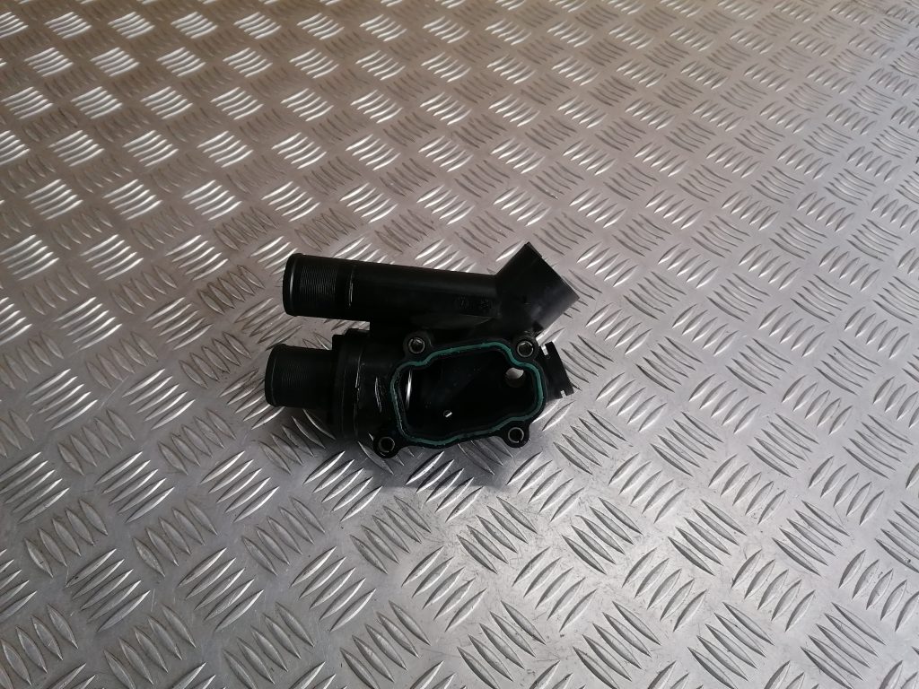 Termostata korpuss priekš CITROEN C-CROSSER 2009