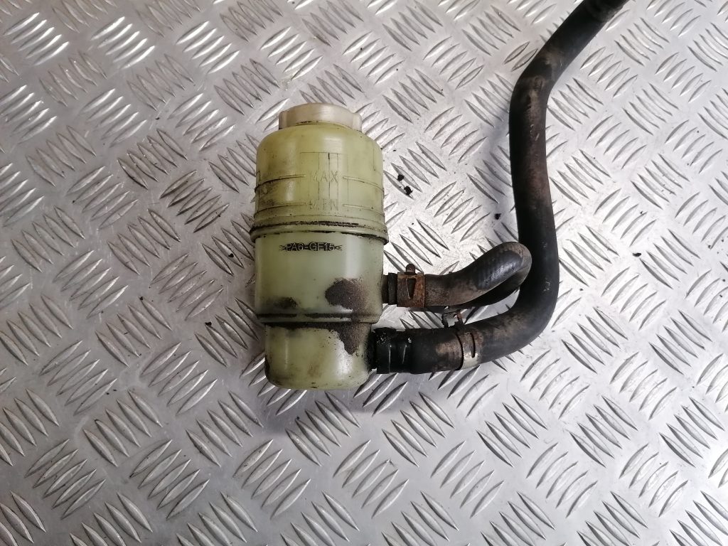 Stūres pastiprinātāja tvertne priekš CITROEN C-CROSSER 2009 3 Stūres pastiprinātāja tvertne priekš CITROEN C-CROSSER 2009