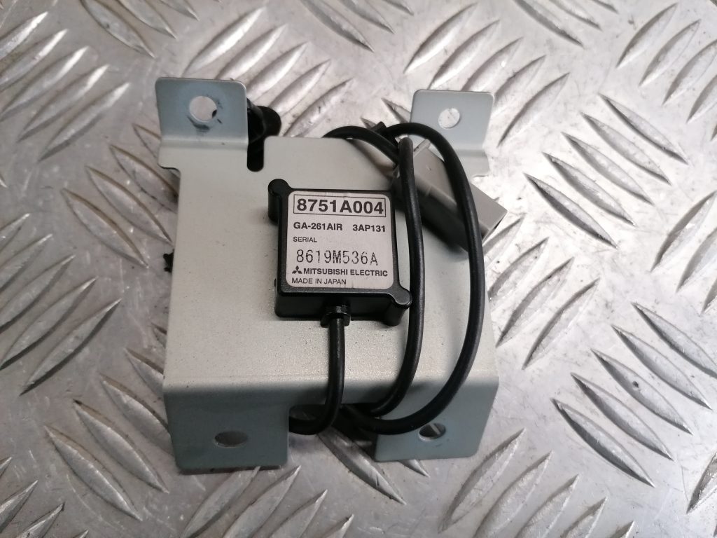 Antenas vadības bloks priekš CITROEN C-CROSSER 2009