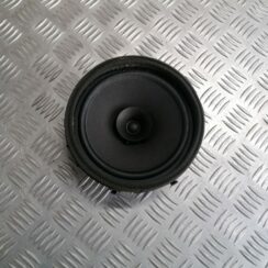 Durvju skaļrunis, apakšā priekš CITROEN C-CROSSER 2009