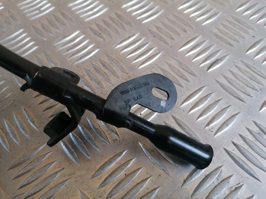 Eļļas mērstienis priekš CITROEN C-CROSSER 2009 3 Eļļas mērstienis priekš CITROEN C-CROSSER 2009