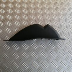 Mērinstrumentu paneļa sānu apdare priekš CITROEN C-CROSSER 2009