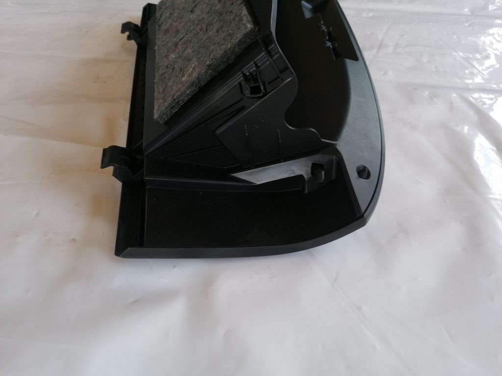 Mantu glabāšanas nodalījums pasažiera pusē priekš CITROEN C-CROSSER 2009 5 Mantu glabāšanas nodalījums pasažiera pusē priekš CITROEN C-CROSSER 2009