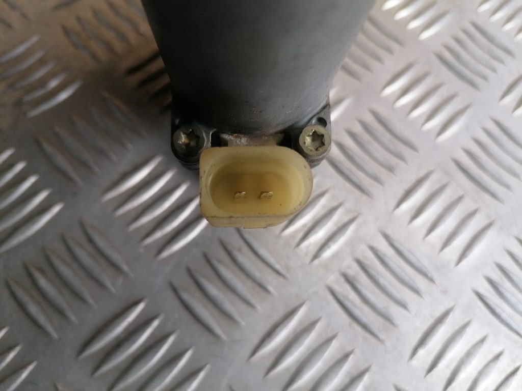 Elektrisko stiklu motors priekš BMW 320D E46 2004 TOURING 3 Elektrisko stiklu motors priekš BMW 320D E46 2004 TOURING