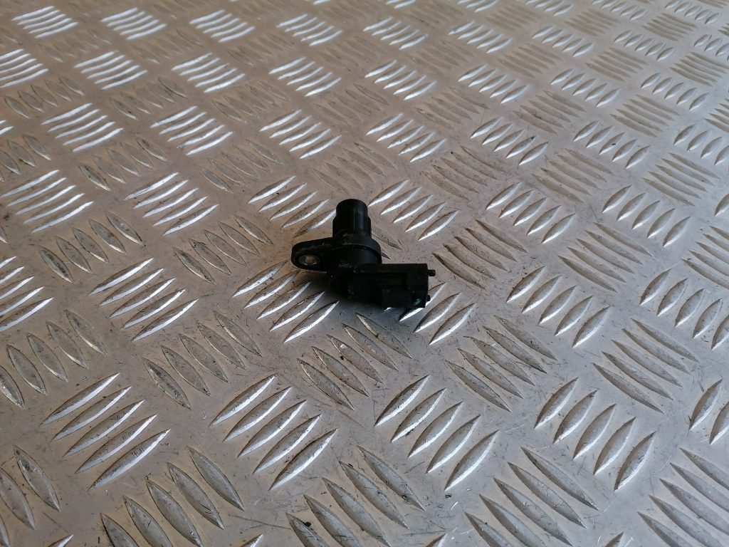 Sadales vārpstas devējs priekš VOLVO XC70 2007