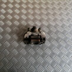 Aizmugurējais labais suports priekš VOLVO XC70 2007