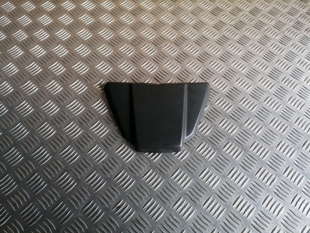 Lietus sensora uzlika priekš VOLVO XC70 2007 1 Lietus sensora uzlika priekš VOLVO XC70 2007