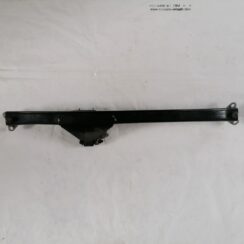 Priekšējo statņu stiprinājums priekš VOLVO XC70 2007