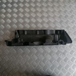 Dzinēja dekoratīva vāka daļa priekš VOLVO XC70 2007