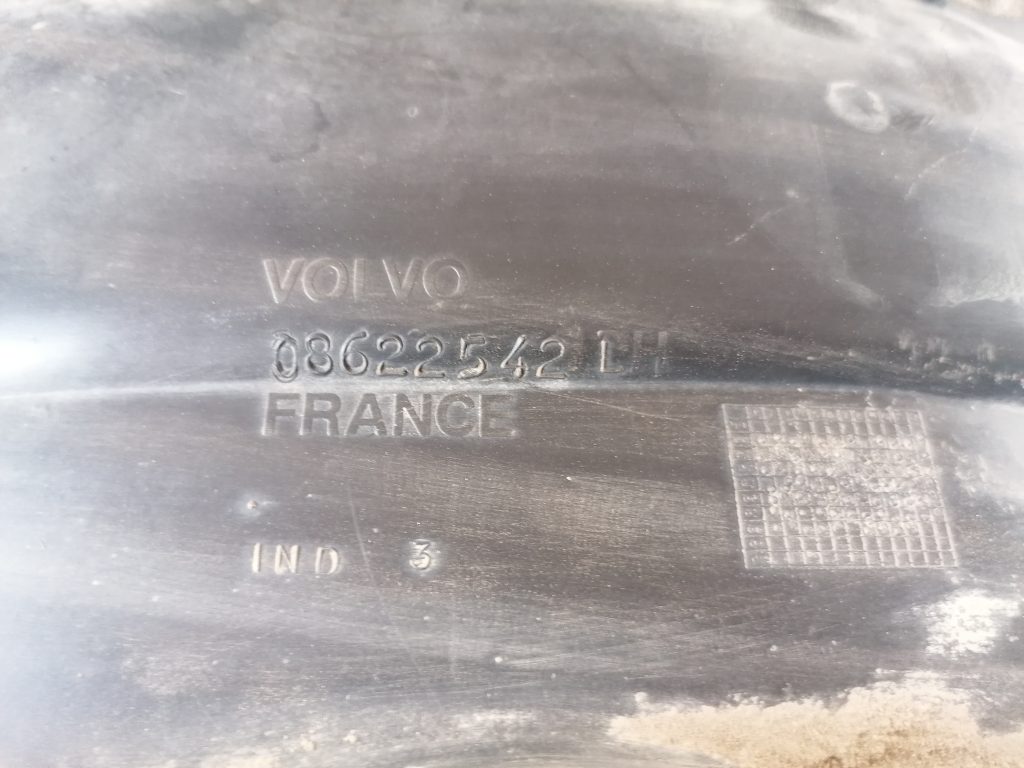 Priekšējais kreisais paspārns priekš VOLVO XC70 2007 3 Priekšējais kreisais paspārns priekš VOLVO XC70 2007