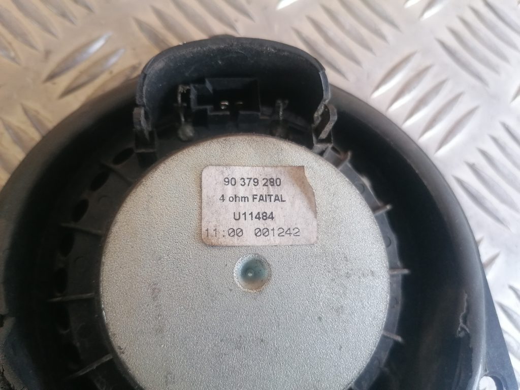 Durvju skaļrunis, apakšā priekš OPEL ASTRA H 2005