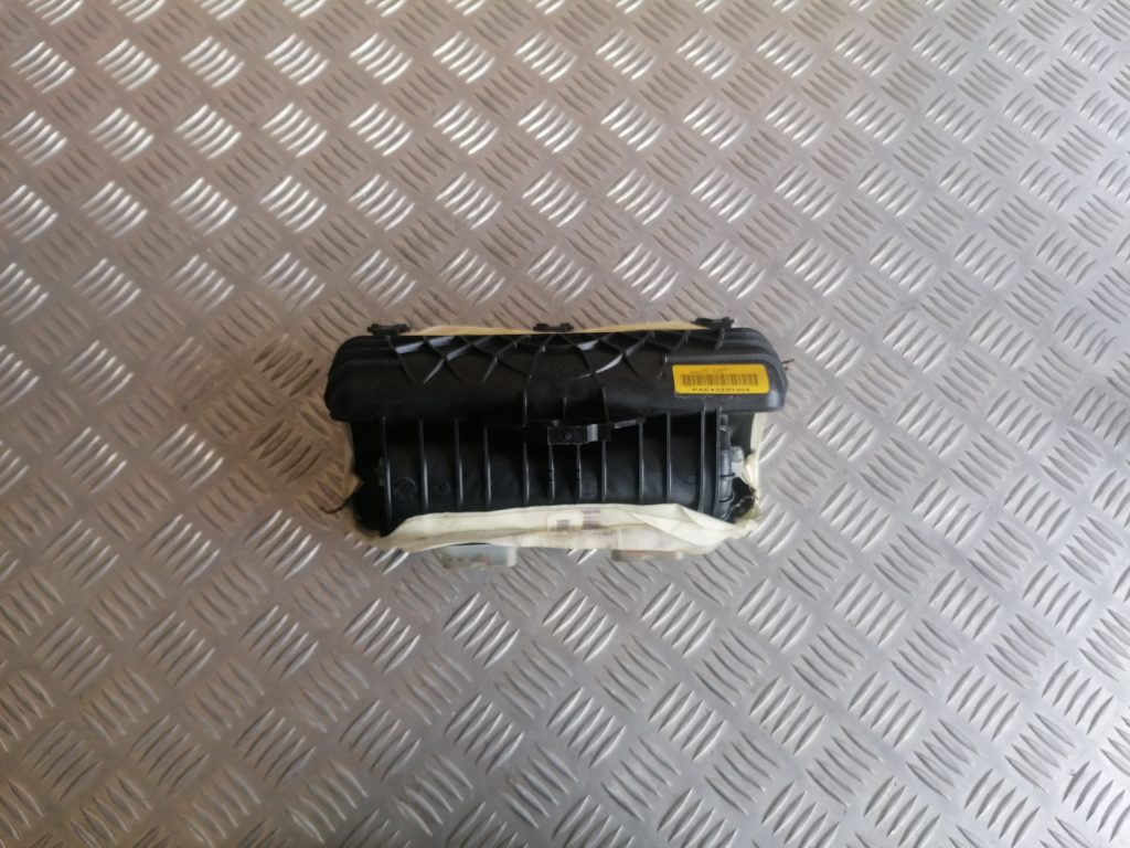 Mērinstrumentu paneļa drošības spilvens priekš OPEL ASTRA H 2005 2 Mērinstrumentu paneļa drošības spilvens priekš OPEL ASTRA H 2005