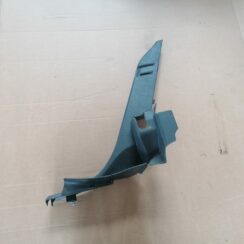 Aizmugurējas salona statnes apdare priekš OPEL ASTRA H 2005