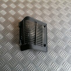 Bagāžnieka nodalījuma ventilācijas režģis priekš OPEL ASTRA H 2005