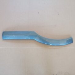 Aizmugurēja spārna uzlika (moldings) priekš OPEL ZAFIRA 2004