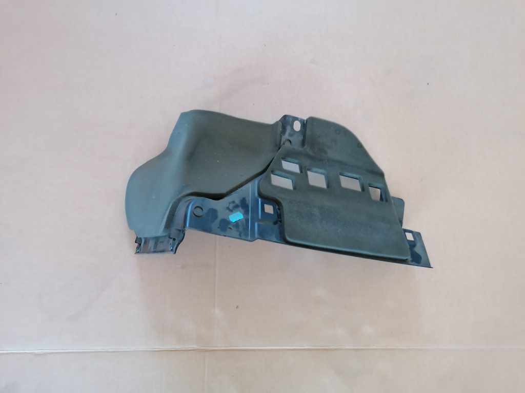 Mērinstrumentu paneļa apakšēja apdare priekš OPEL ZAFIRA 2004 2 Mērinstrumentu paneļa apakšēja apdare priekš OPEL ZAFIRA 2004