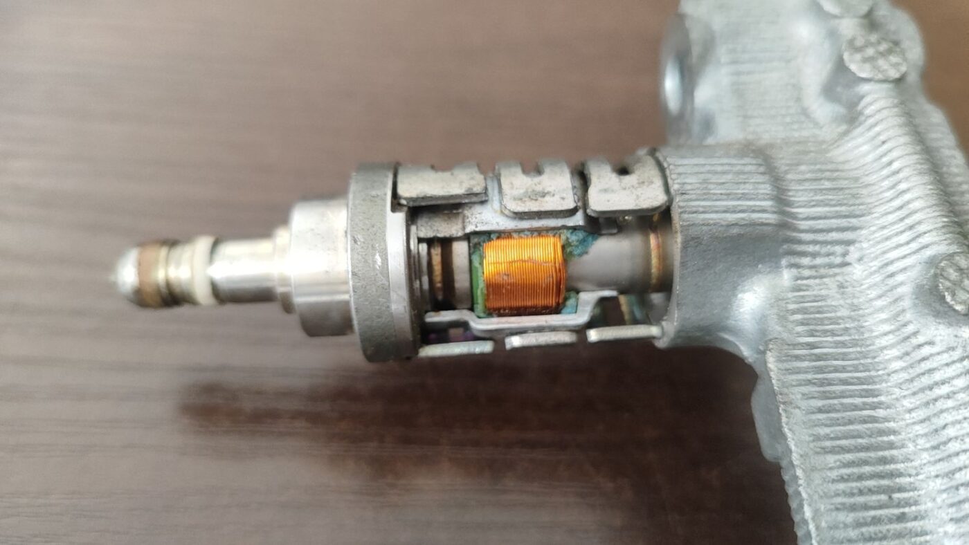 Degvielas sadales caurule priekš LEXUS IS250 2007 3 Degvielas sadales caurule priekš LEXUS IS250 2007