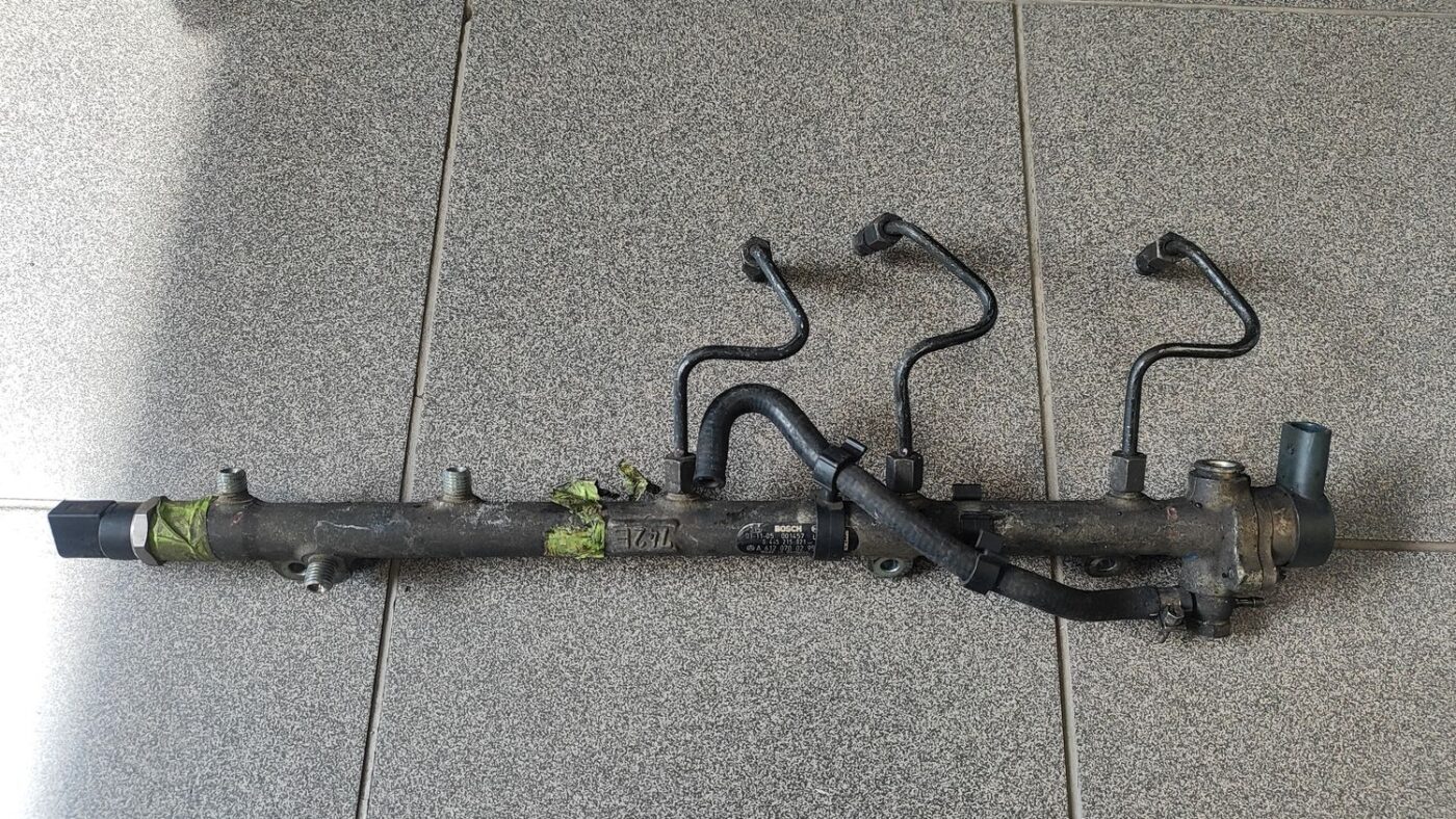 Degvielas sadales caurule priekš JEEP GRAND CHEROKEE 2004