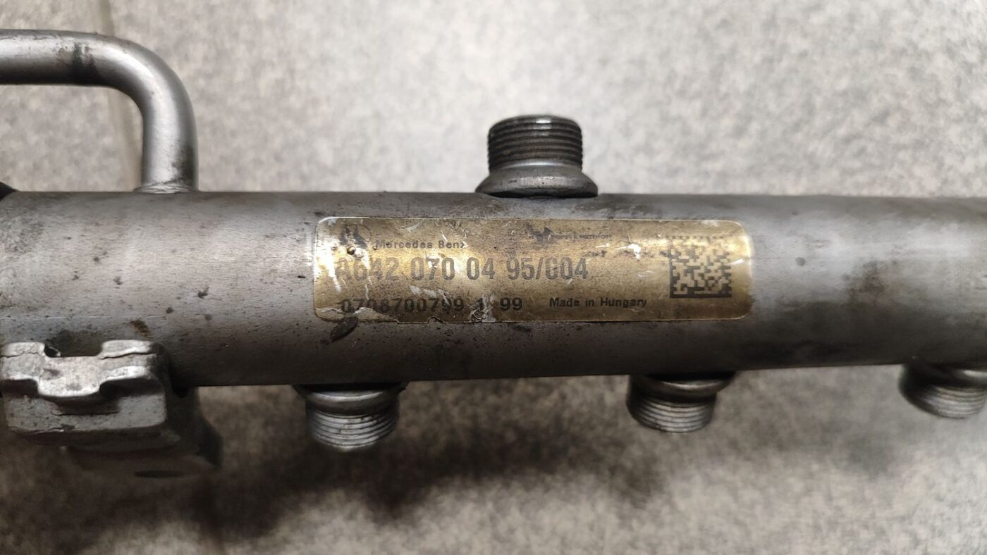 Degvielas sadales caurule priekš MERCEDES BENZ ML320 2005 BLACK