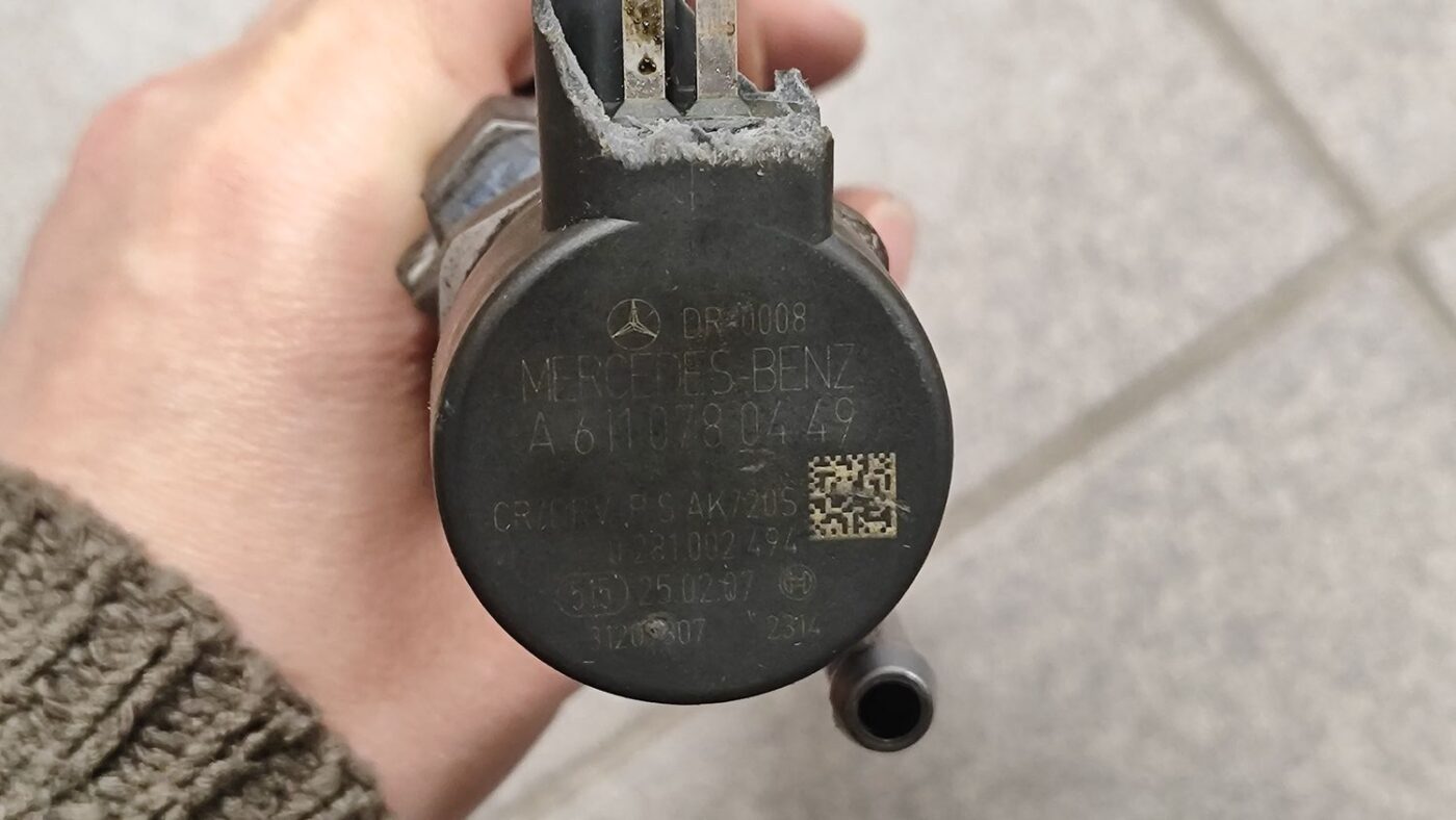 Degvielas sadales caurule priekš MERCEDES BENZ ML320 2005 BLACK