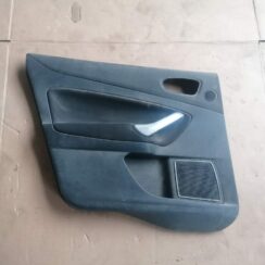 Aizmugurējo kreiso durvju apdare priekš FORD MONDEO 2007